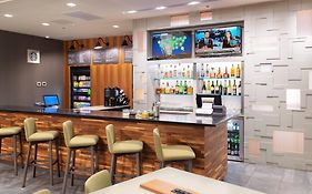 Courtyard By Marriott Bowie